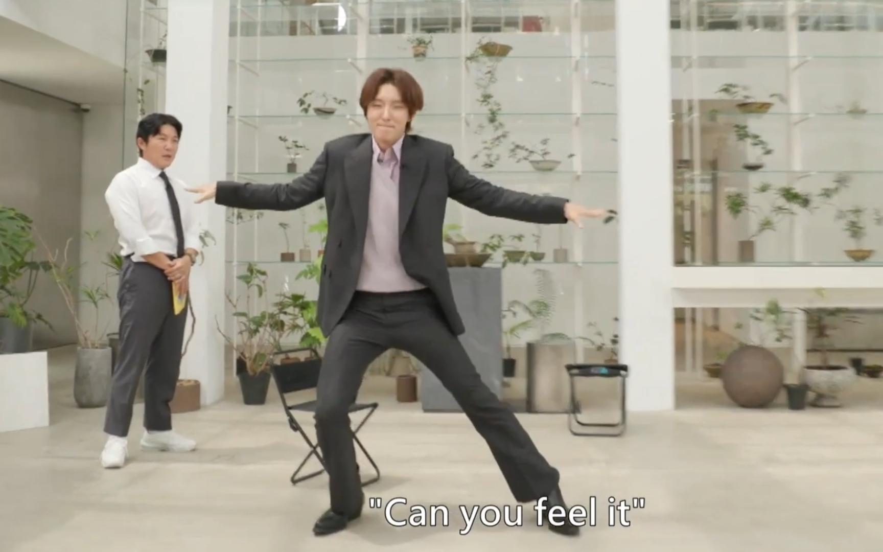 一言不合就开跳!李准基穿西装也能跳《that that》