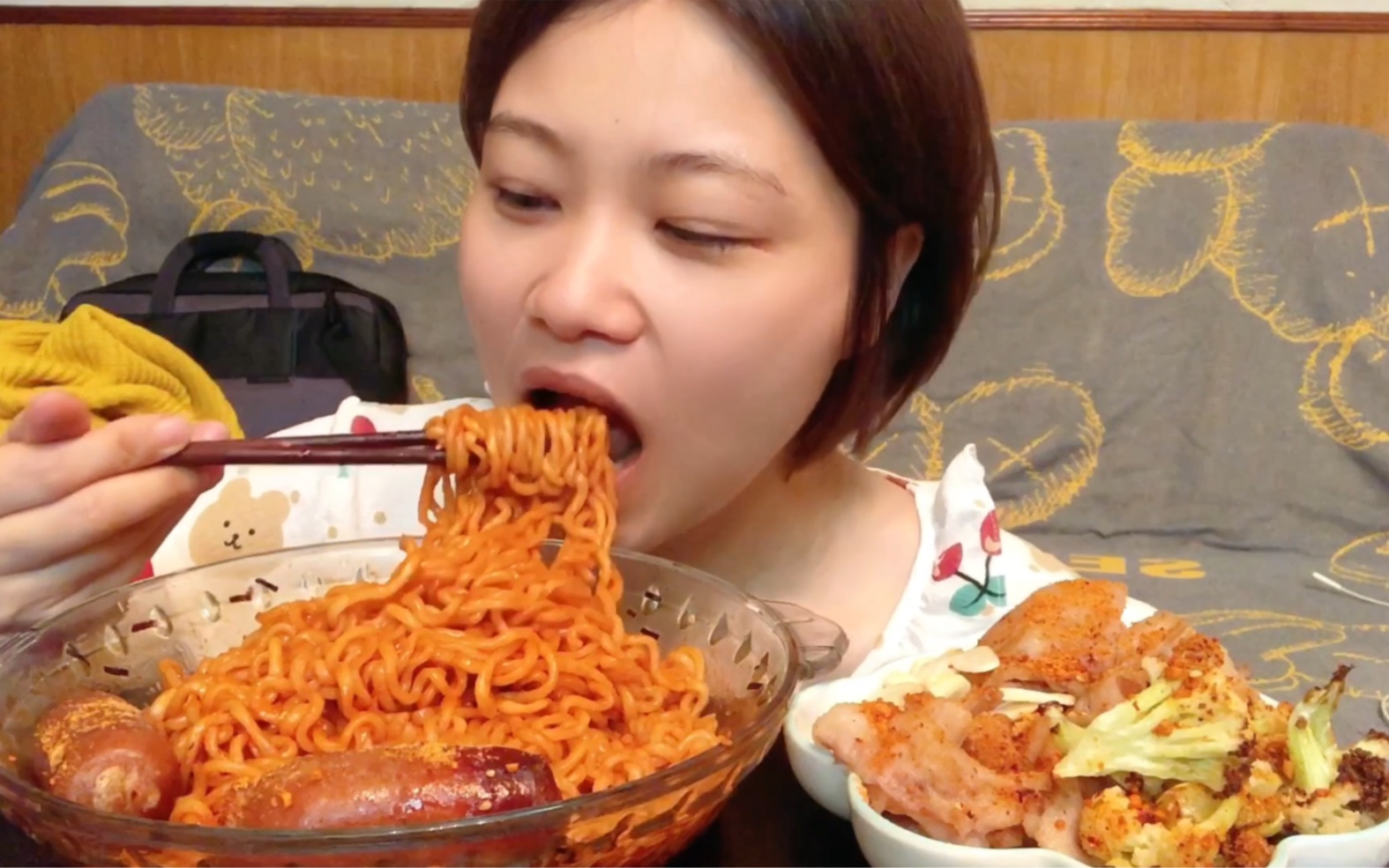 吃播//双倍辣火鸡面//这是一次痛苦的翻车吃播