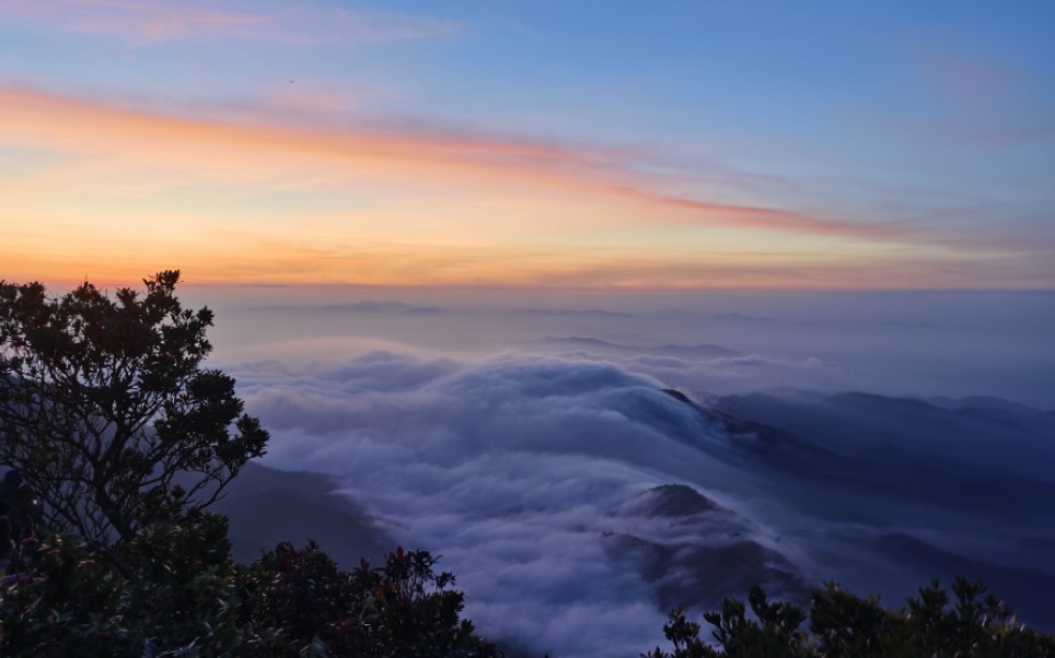 尖峰岭日出云海