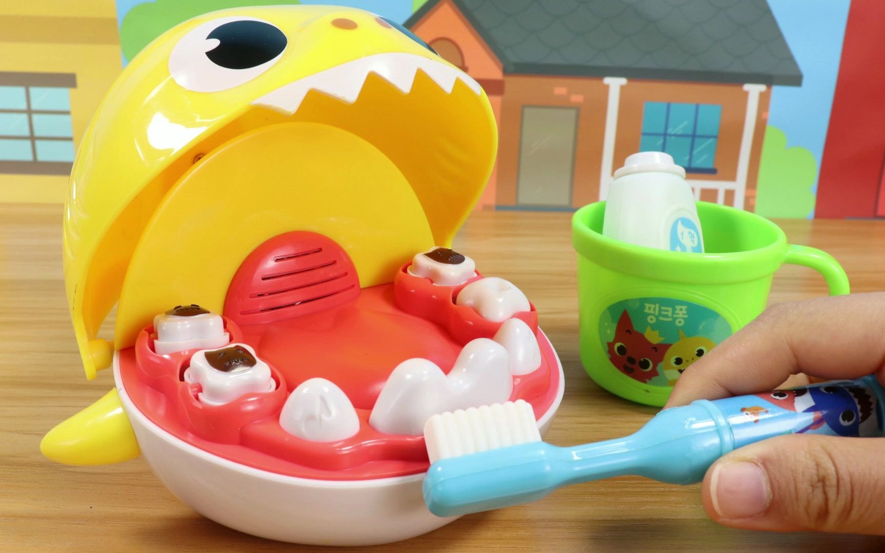 鲨鱼宝宝刷牙过家家玩具 养成好习惯