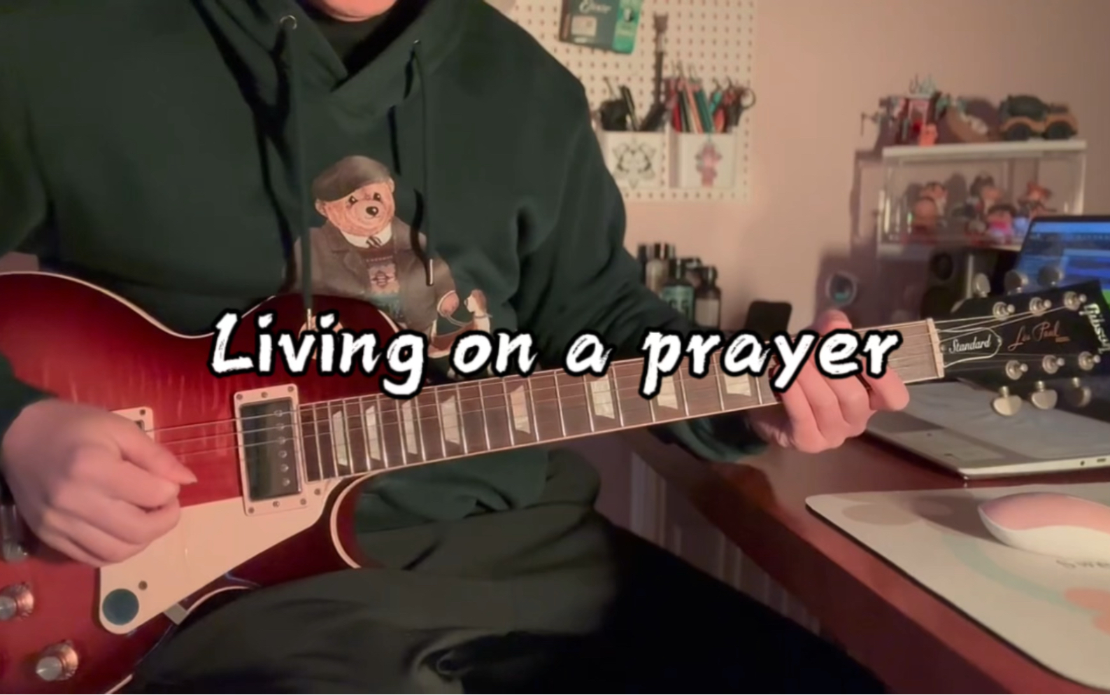 [图]Bon jovi又一经典歌曲，电吉他翻弹邦 乔维经典歌曲《living on a prayer》间奏solo🎸