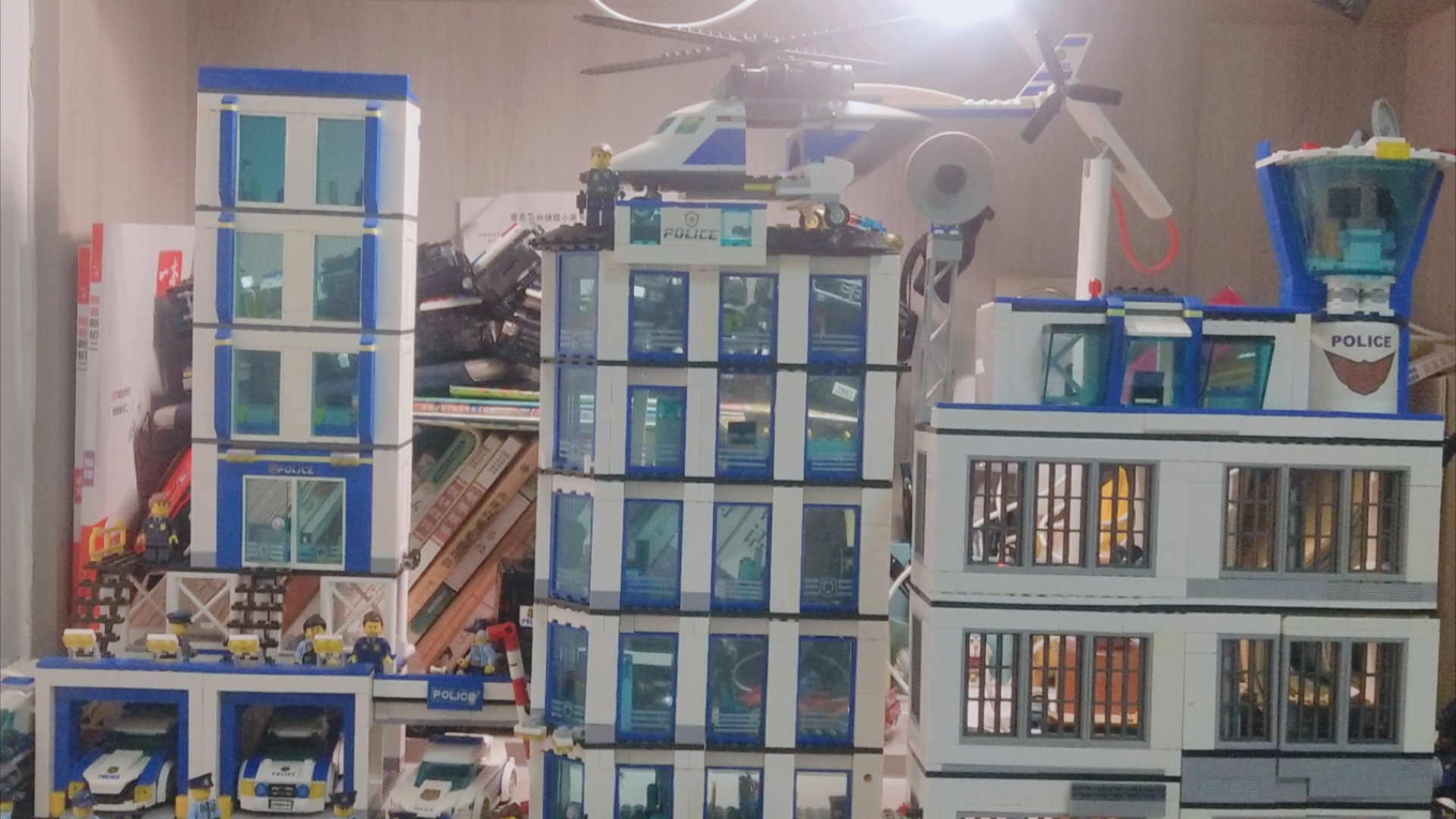 (乐高警务系列)乐高moc美警车辆大集合