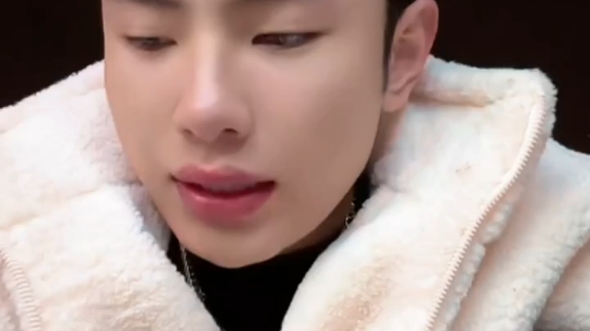 偏爱都在1025 "新一代祖师爷安然