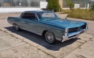 1960年代的美式全尺寸双门硬顶车- 1964 Pontiac Bonneville Coupe