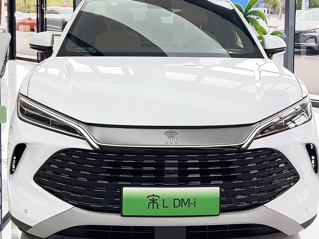 比亚迪宋l dmi 13.58万起 快来看看吧