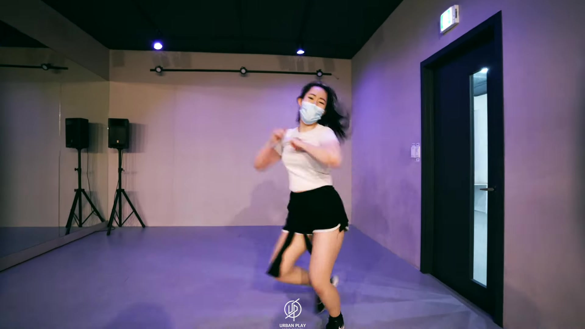 [图]Telephone - Lady Gaga _ Jamie Choreography _ Urban Play Dance Academy