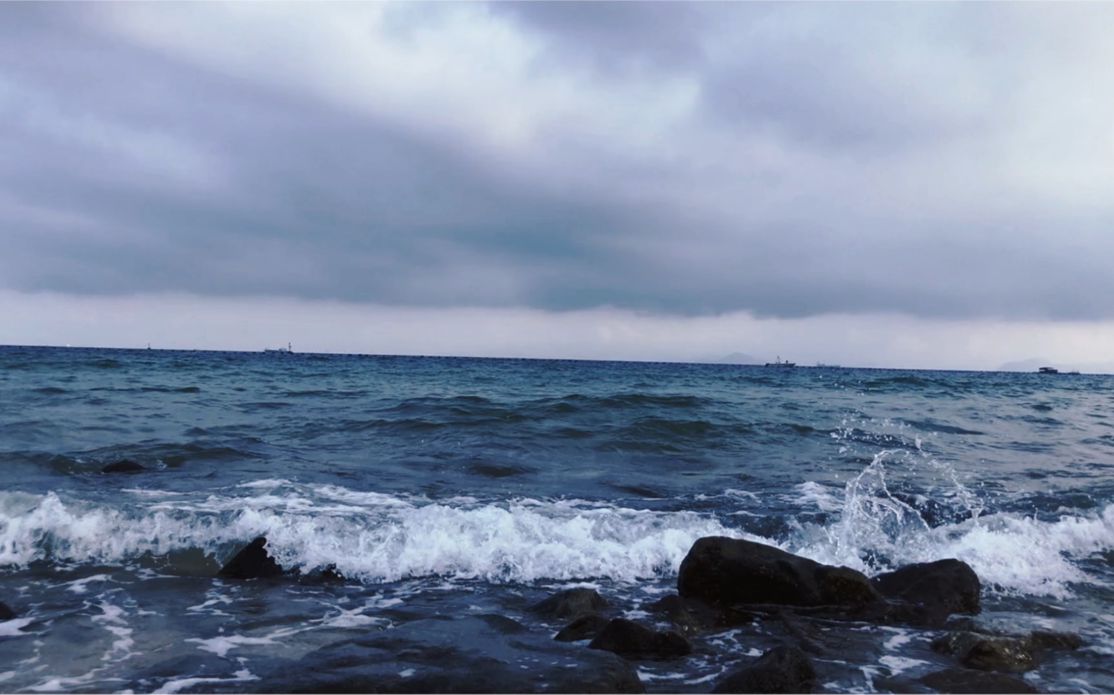 第2377期 | 去吹吹海风 听听海浪声.