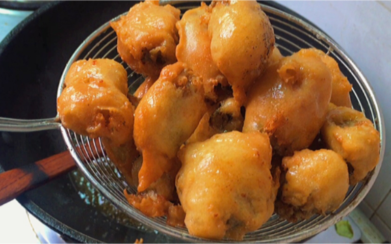 椒盐炸生蚝,第一步焯水就错了,还是潮汕做法好,外酥里嫩又营养