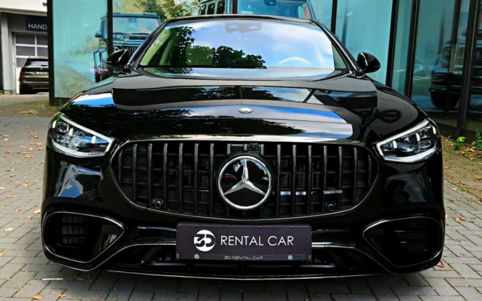 梅赛德斯奔驰amg s63.还是一个字,帅