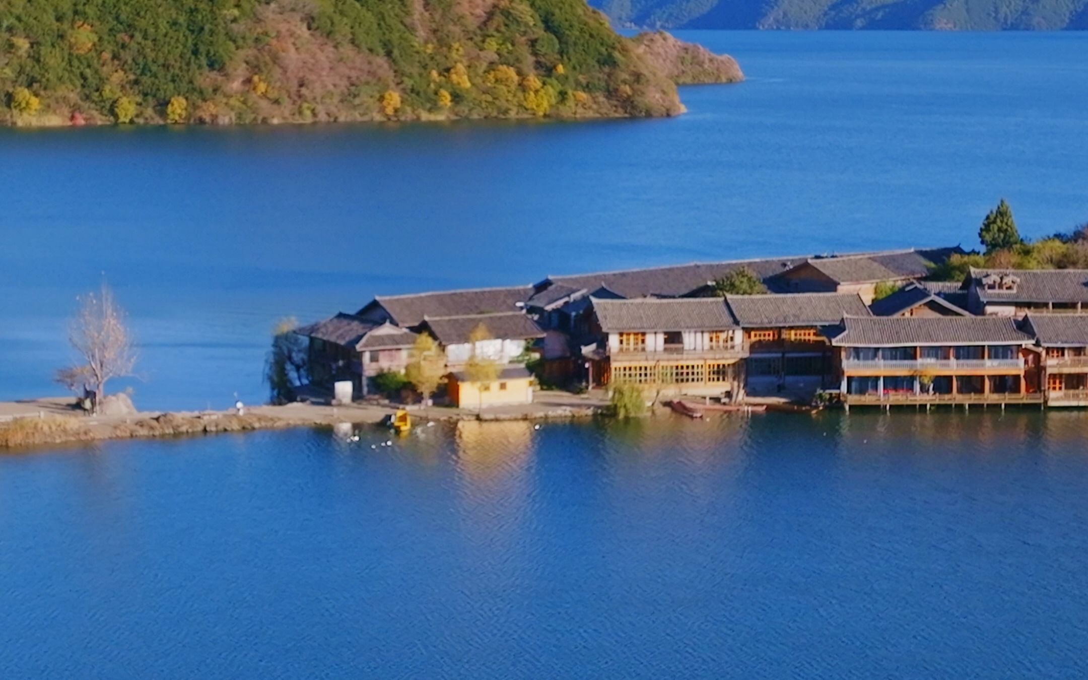 泸沽湖上的一颗明珠-里格半岛 「里格半岛」