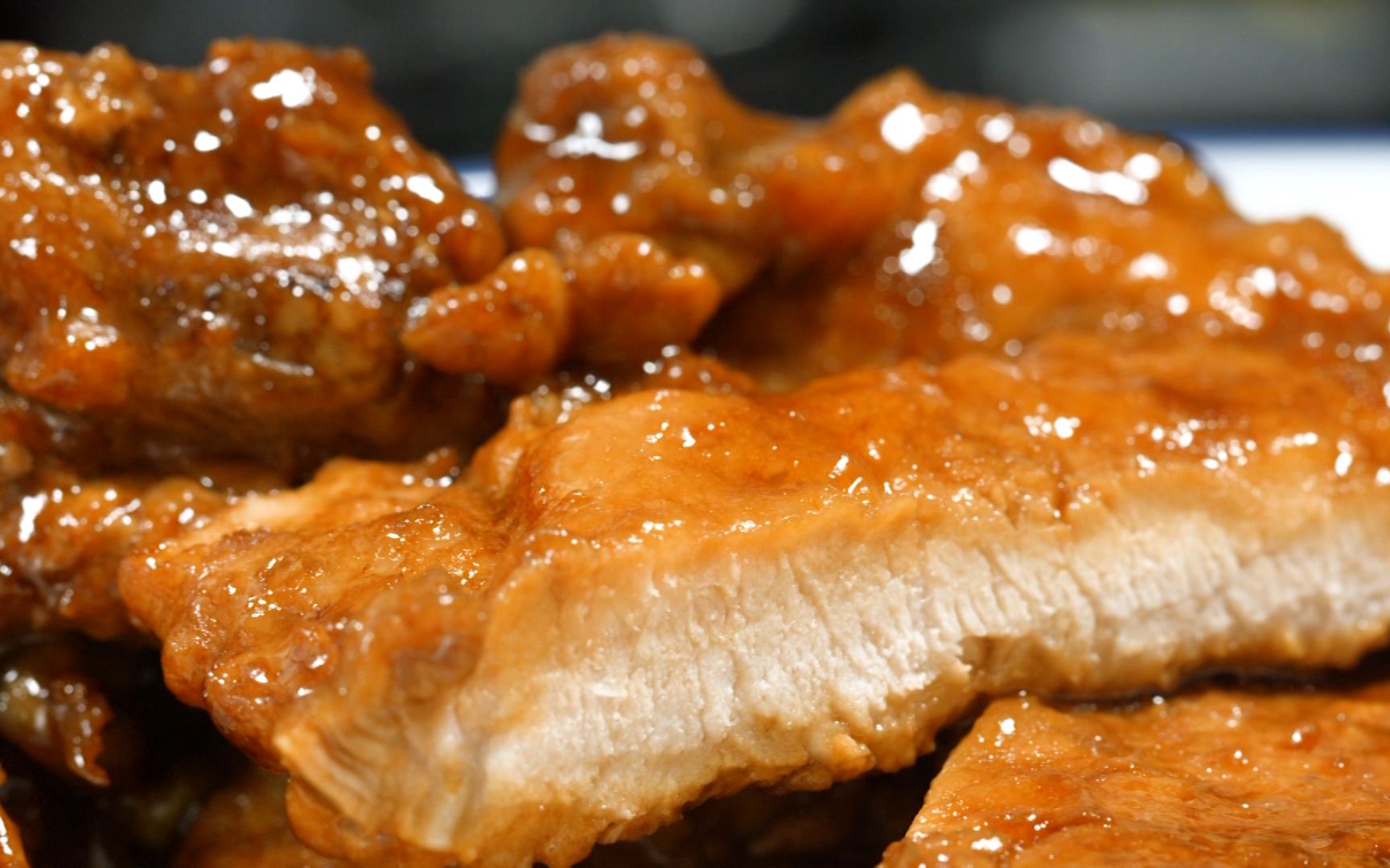 当一块【葱烤大排】盖在米饭上……我的天哪!