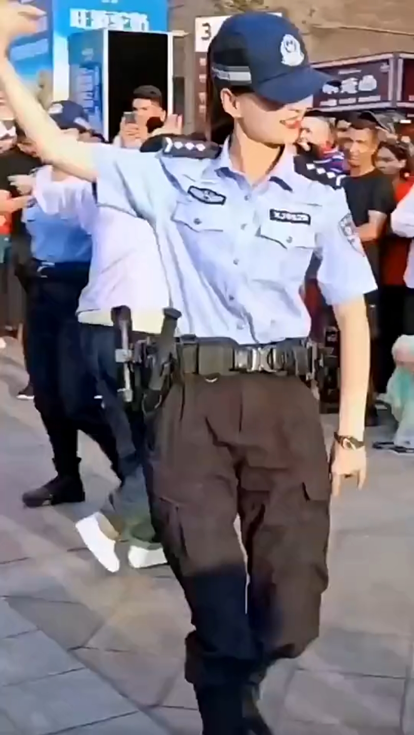 警花就是警花哔哩哔哩bilibili