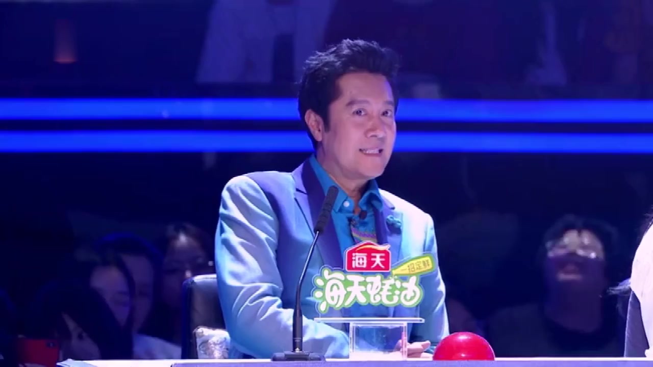 [图]中国达人秀第6季：平衡术达人韩遂宁表演节目《生命与生活的方程式》