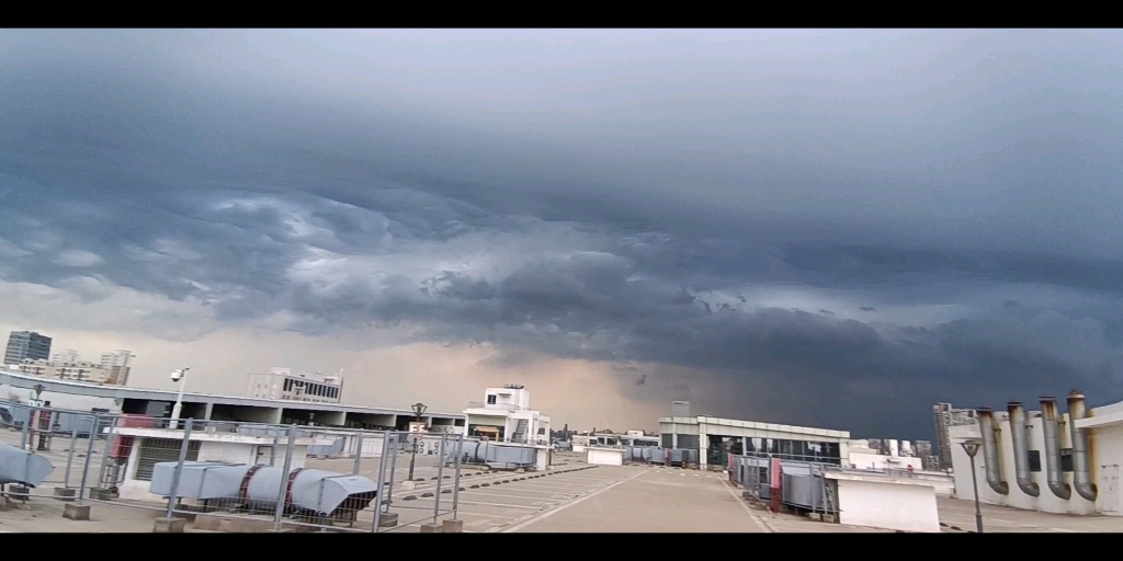 7月5日,天津诡异的糙面云