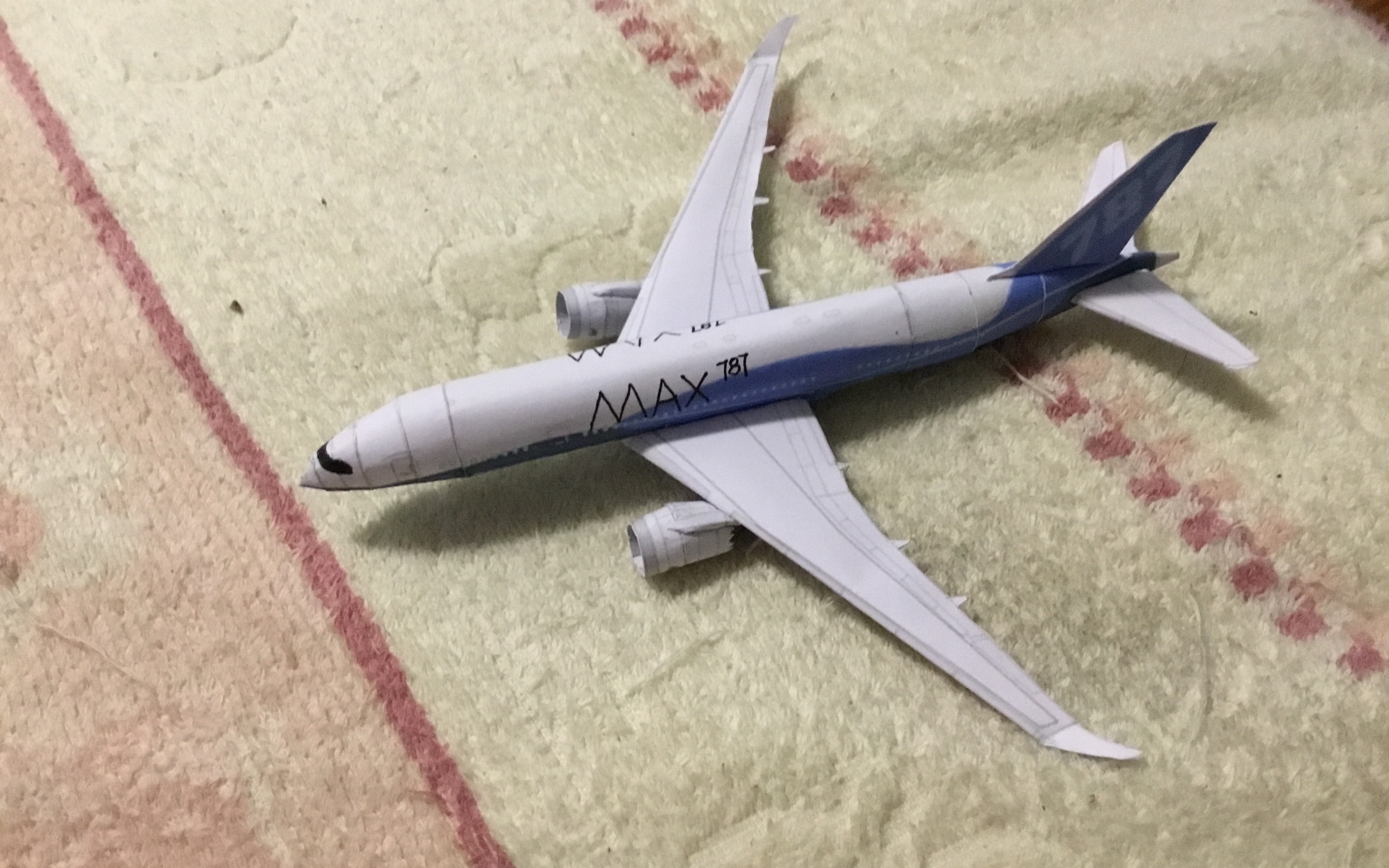 《787max8》纸模