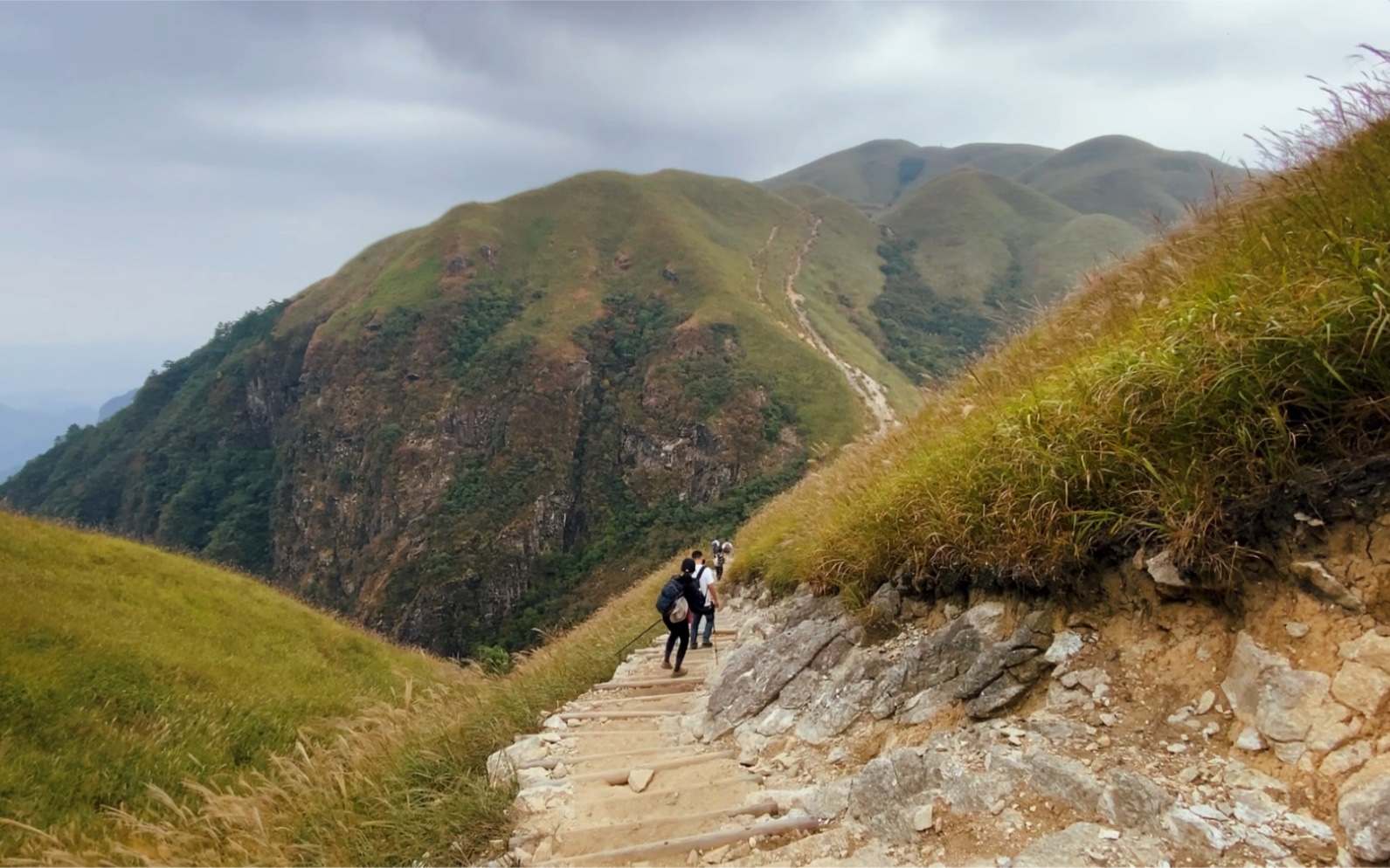 江西萍乡武功山徒步①(龙山村→发云界→好汉坡·云中客栈)
