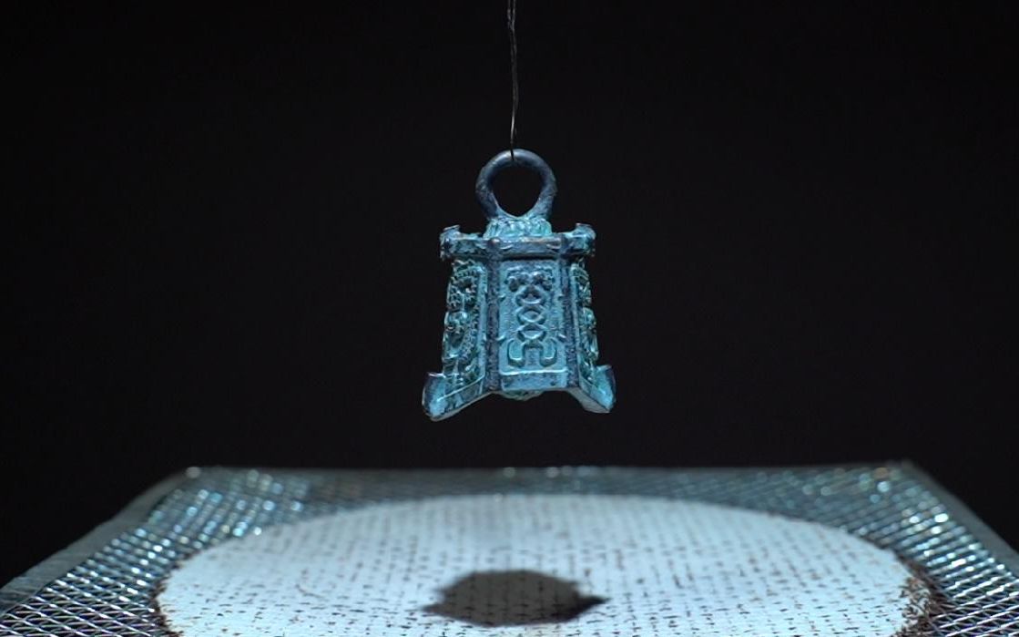 商周的六角铃铛?不,是上周的