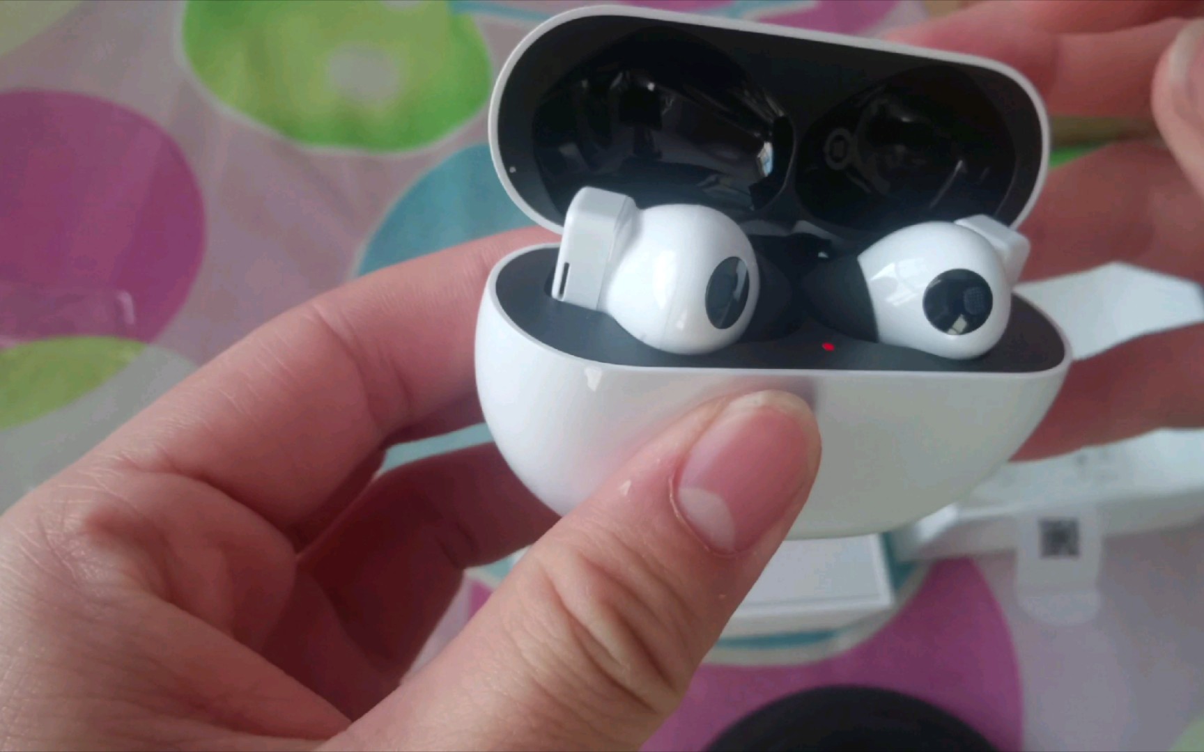 【华为free buds pro墨韵白开箱】_哔哩哔哩_bilibili