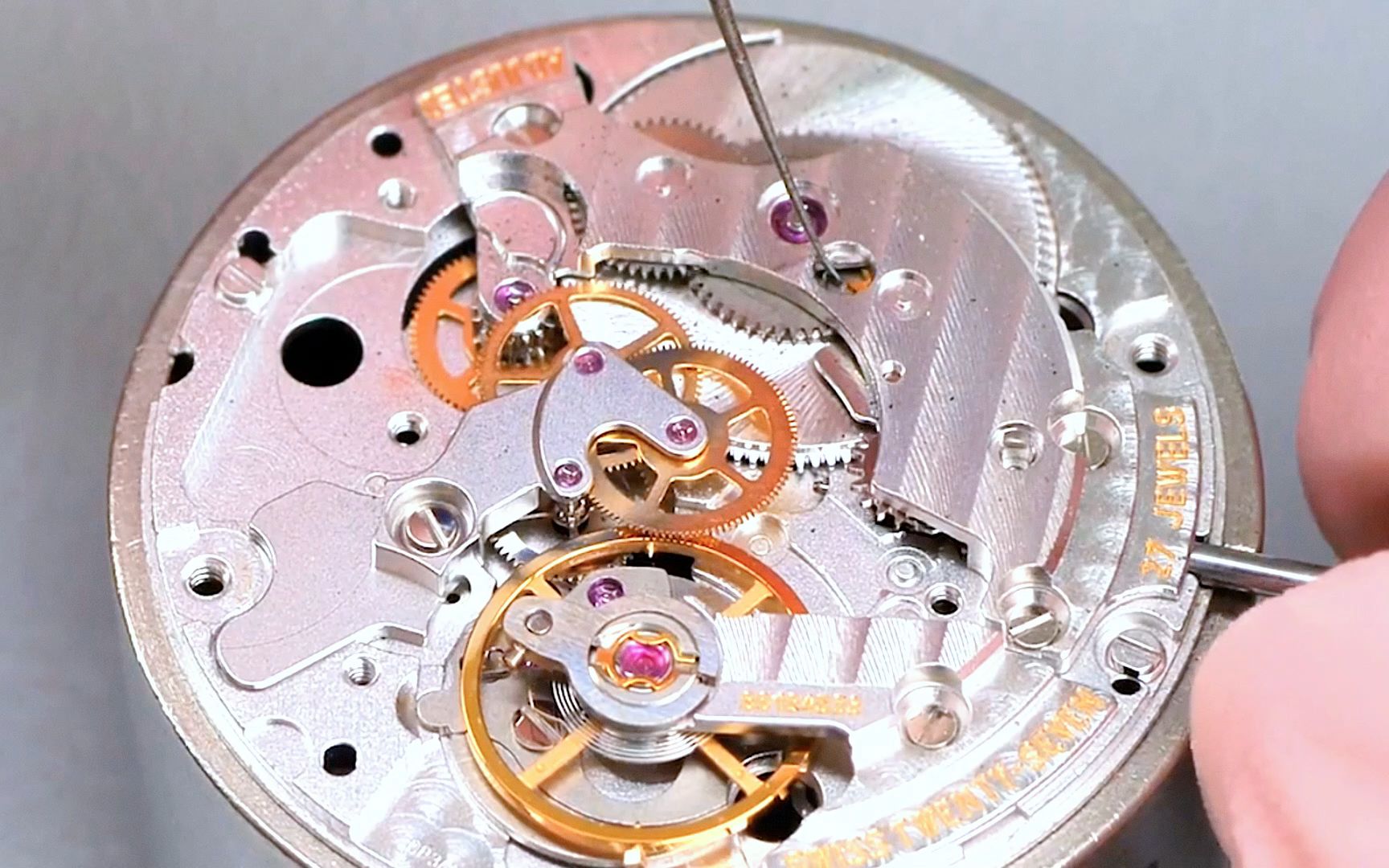 欧米茄手表维修保养全过程