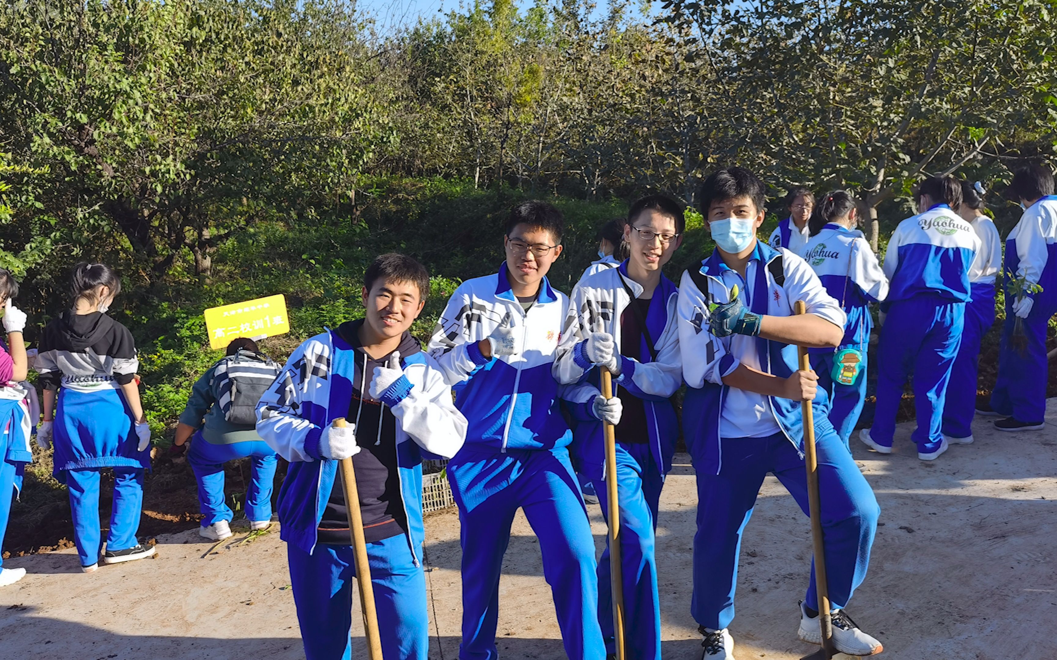 【耀华中学】20级一班の学农生活_哔哩哔哩_bilibili