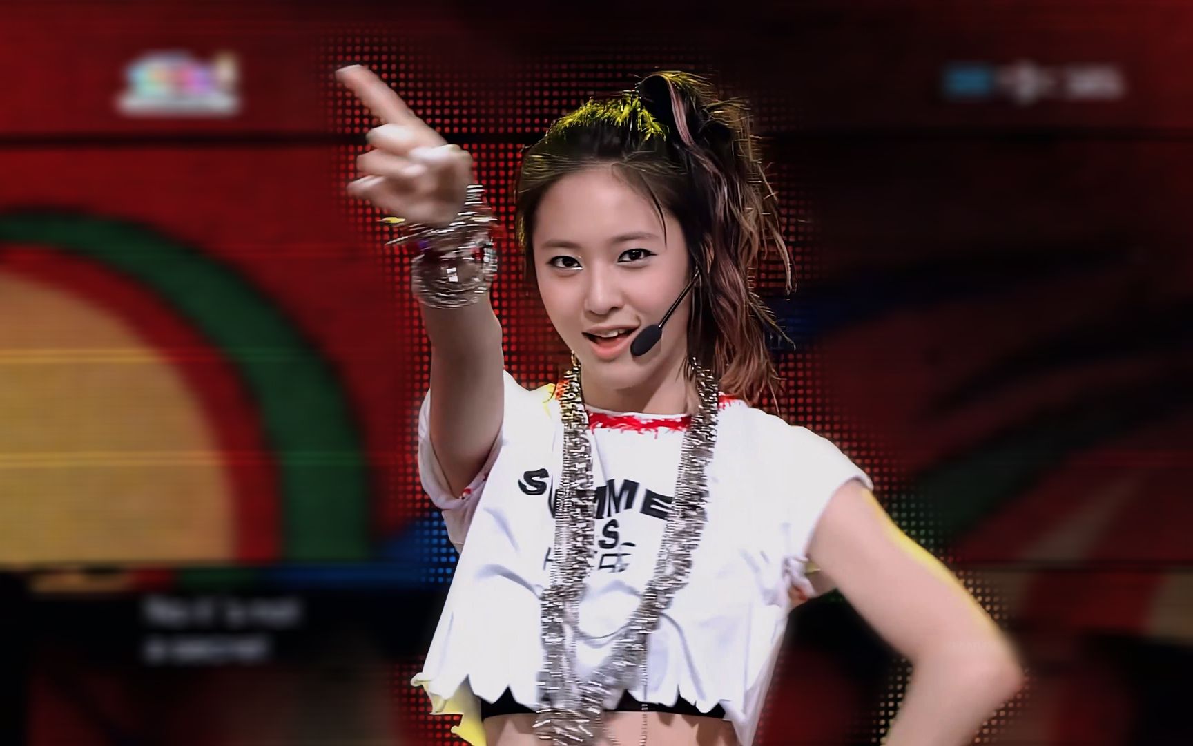 [图]【4K60帧】f(x) X After School - Girlfriend(100613)