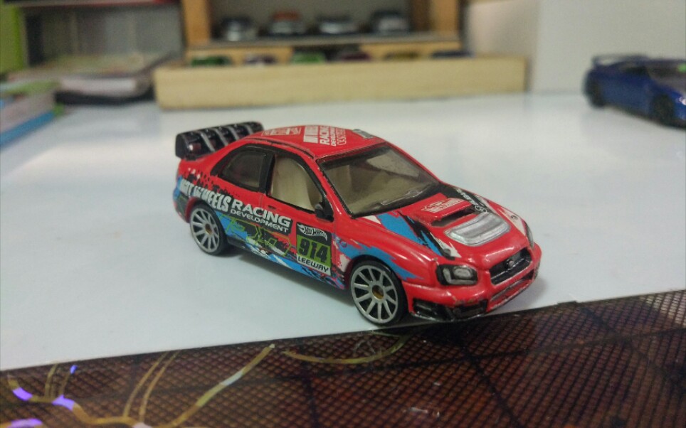 风火轮老车:斯巴鲁翼豹,想看看有没有人有,看看原车的亚子