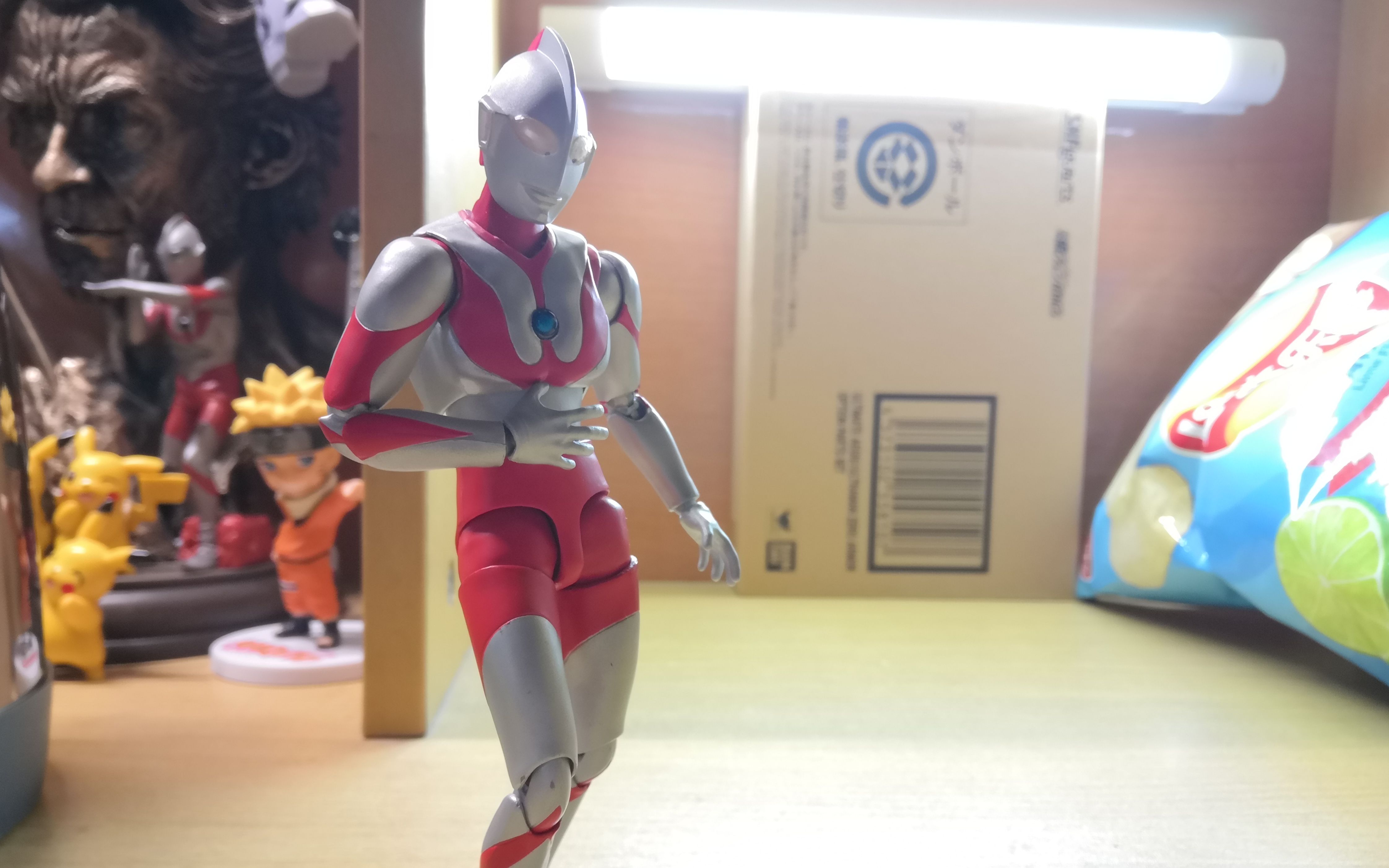 初代奥特曼shf之偷薯片