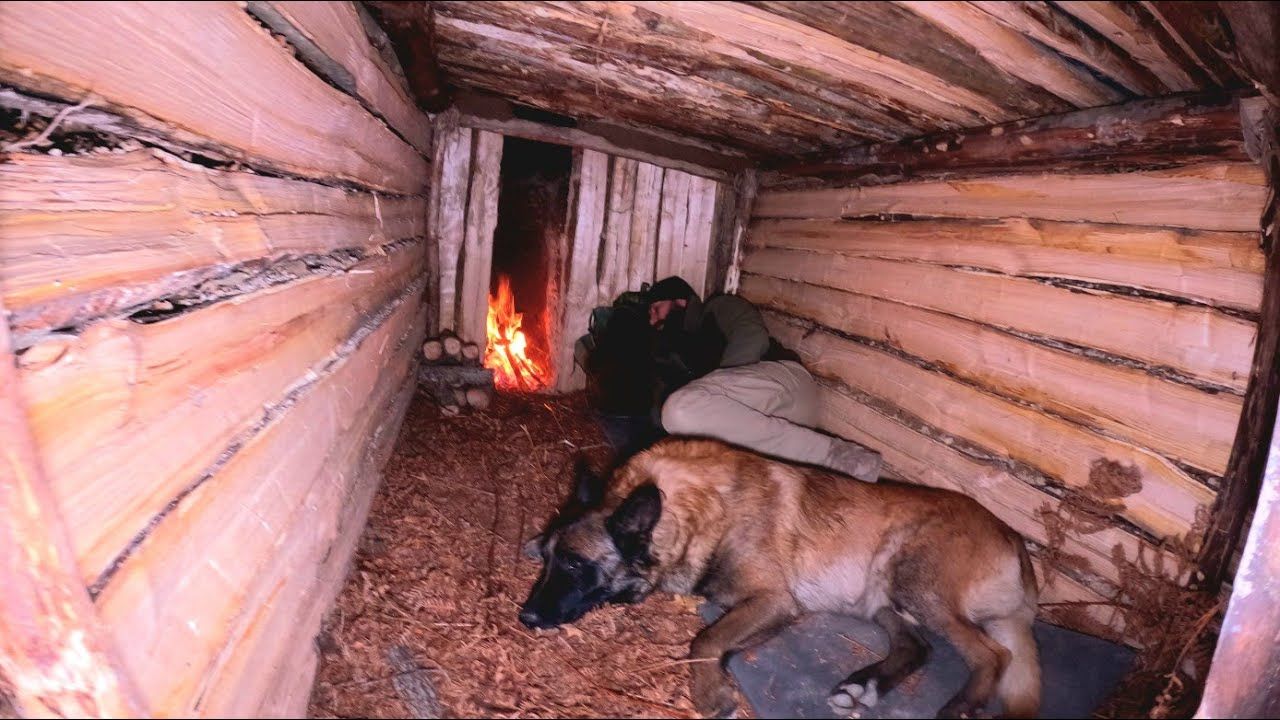 [图]闲在家里没事做，建造一个带壁炉的地下庇护所。