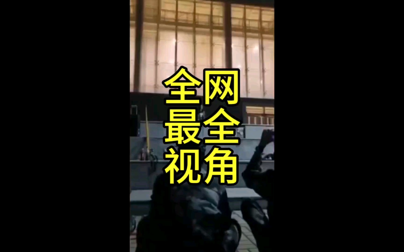 [图]﻿全网唯一资源，大一军训现场热舞，肩带掉落两只大白兔也出来了，网友直呼；又大又粉-