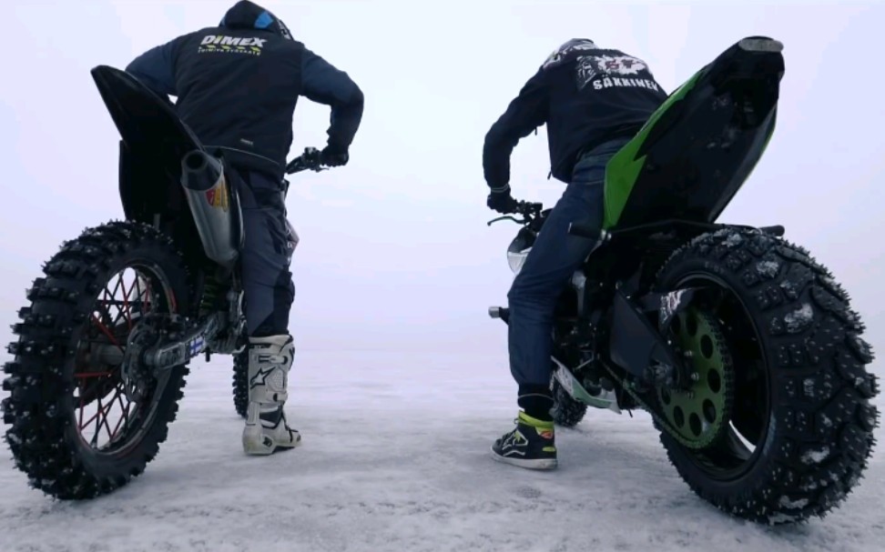 【摩托】越野vs仿赛_哔哩哔哩 (゜-゜)つロ 干杯~-bilibili