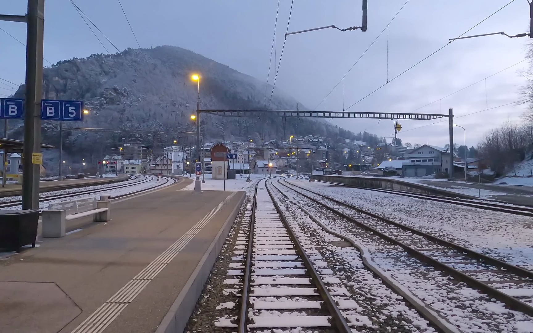 (4k)火車司機視角|瑞士穆捷(moutier)-索洛圖恩(solothurn)