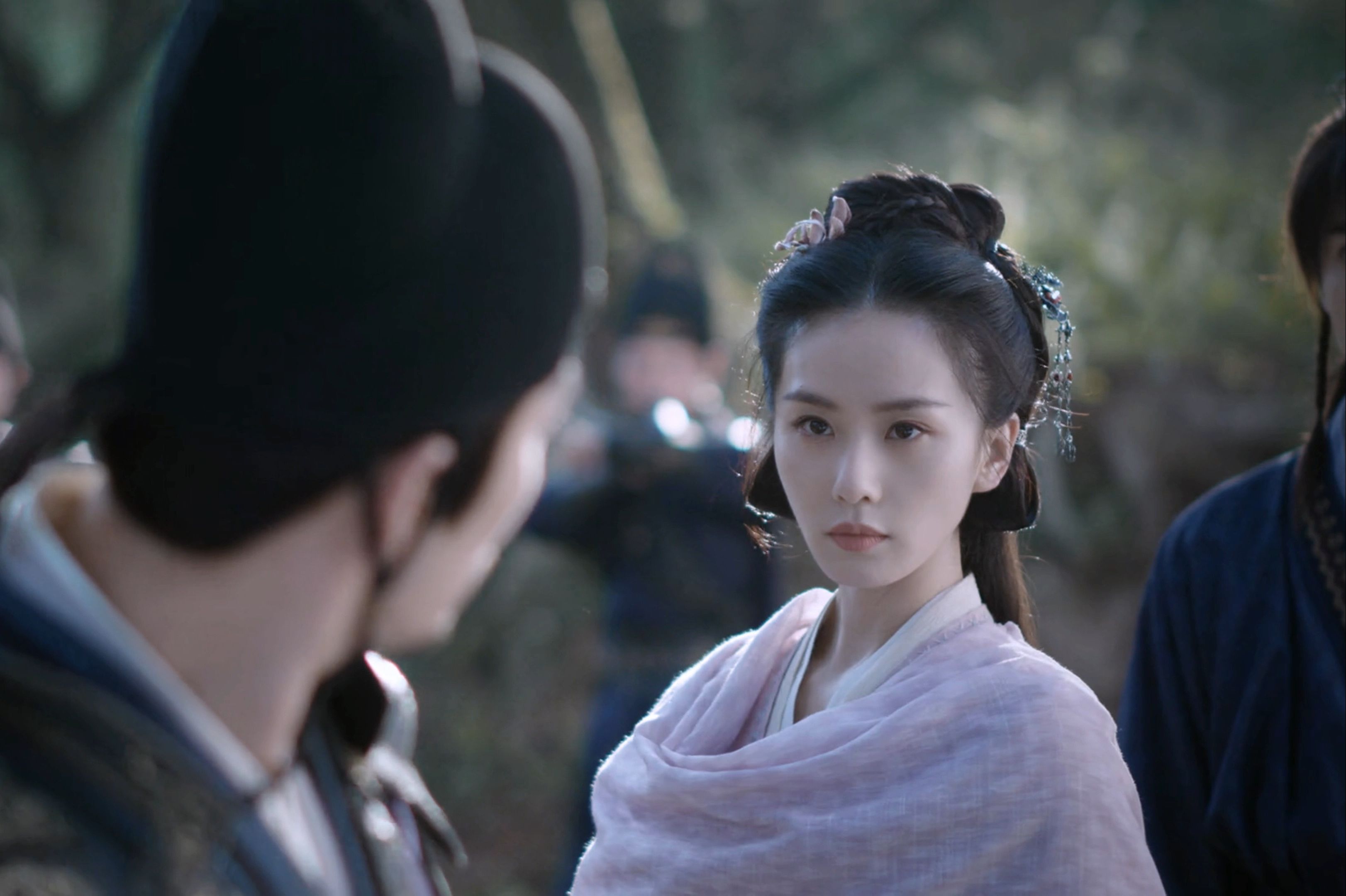 法外狂徒任如意,飞花落叶皆可伤人