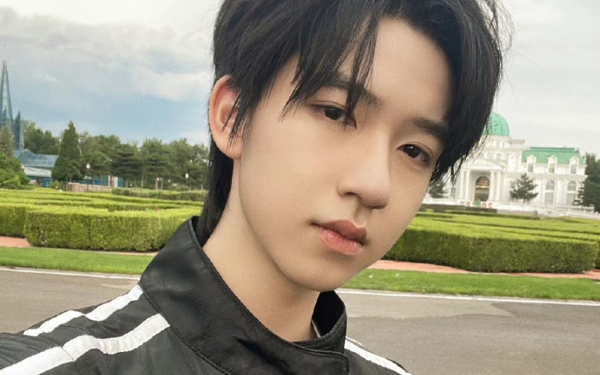 【贺峻霖】极速爱情— 卡丁车和帅哥更配哦_哔哩哔哩_bilibili