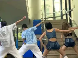 Tải video: 跳女团舞也不扭捏的男爱豆！！！都请学起来