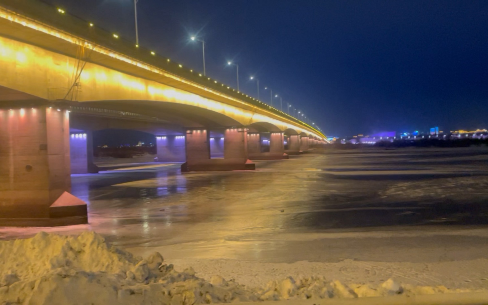 冰雪哈尔滨,松花江夜景打卡20231215