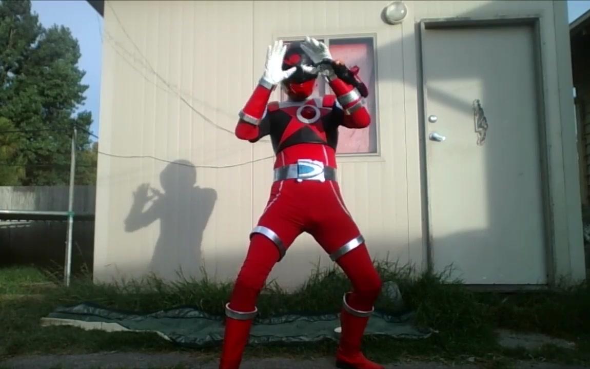 求赞宇宙战队球连者狮子红cosplay变身皮套