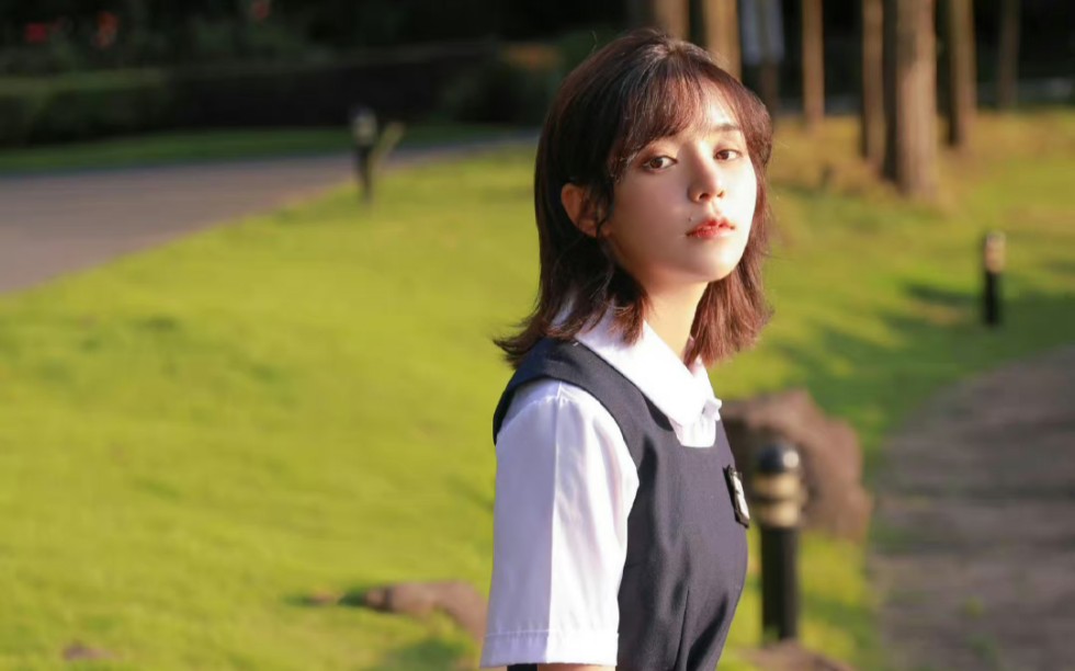 肖鹿被欺负了,有一种易碎感的美