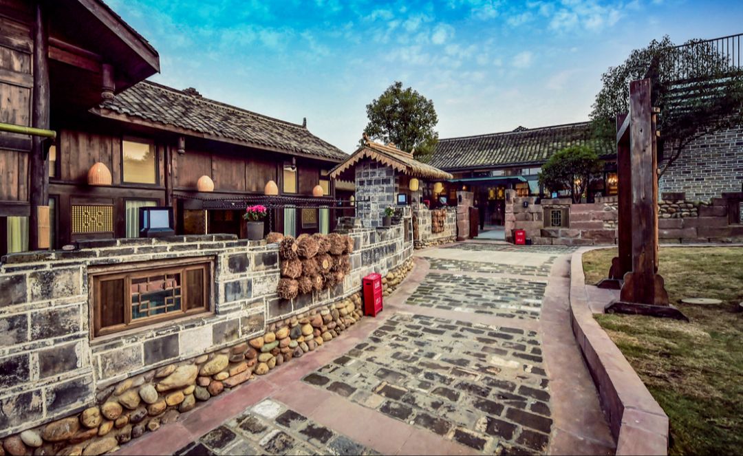 住进静谧民宿,感受悠闲生活,邛崃中国酒村欢迎您的到来!
