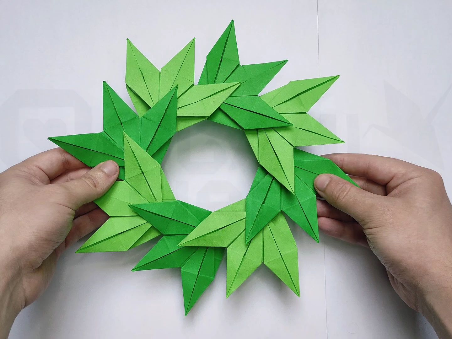 【origami library】圣诞花环折纸教程origami christmas wreath