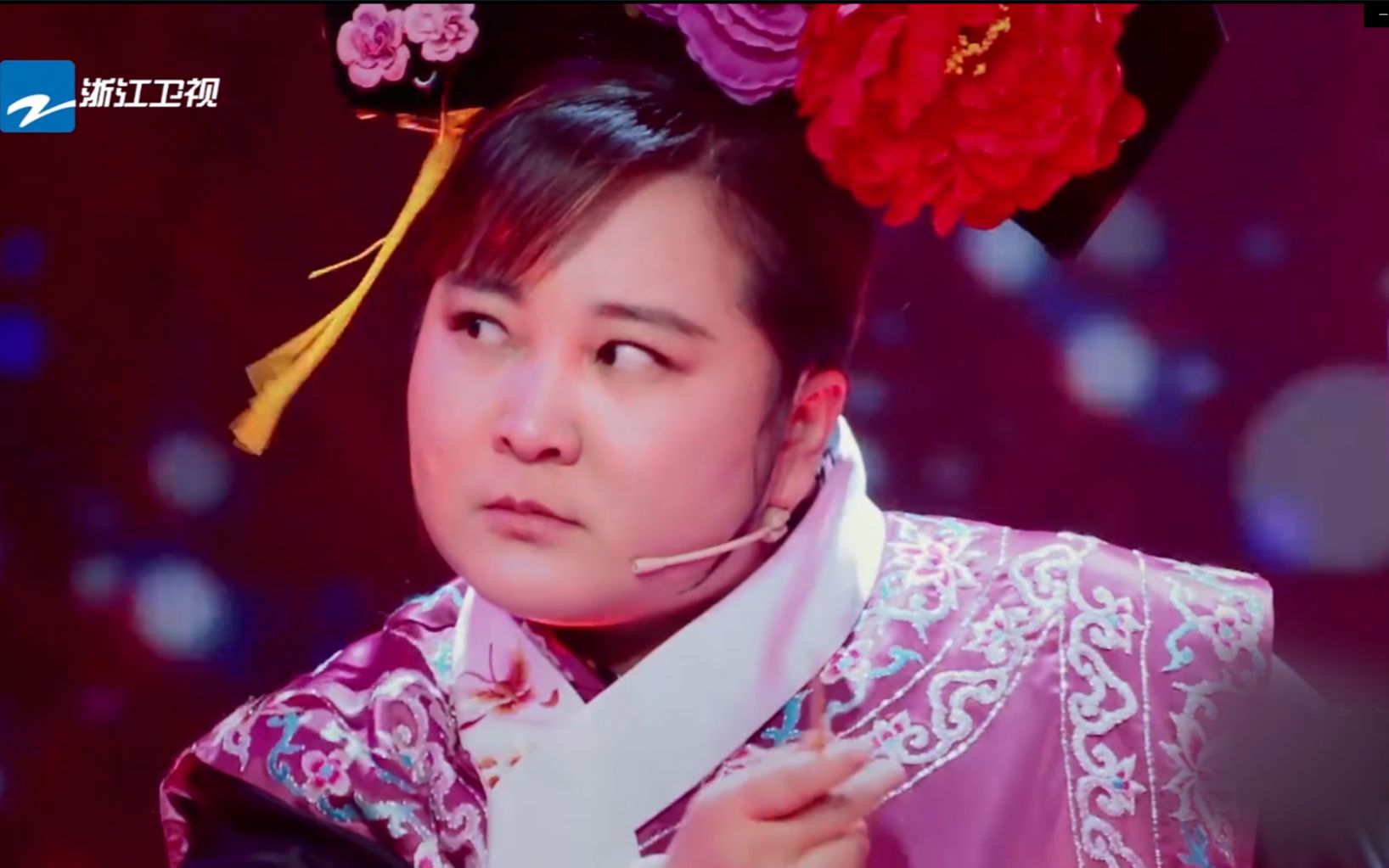 《王牌对王牌》满满的青春活力!贾玲上演容嬷嬷!