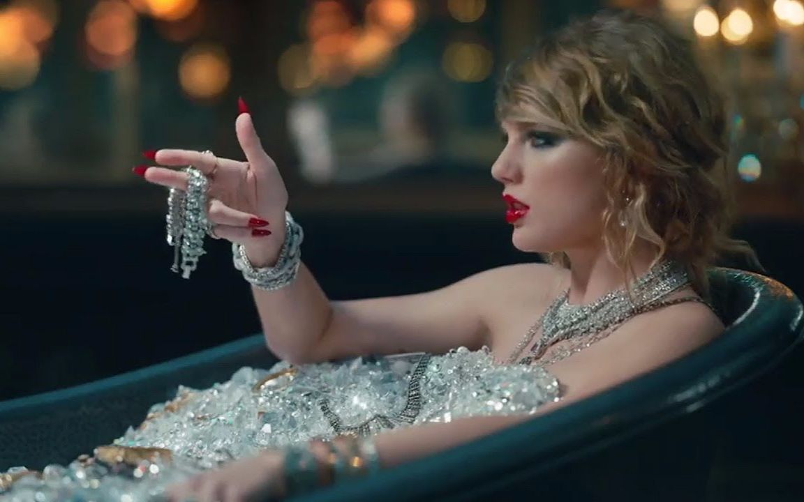 [图]Taylor Swift《Look What You Make Me Do》MV中隐藏的7个彩蛋@柚子木字幕组