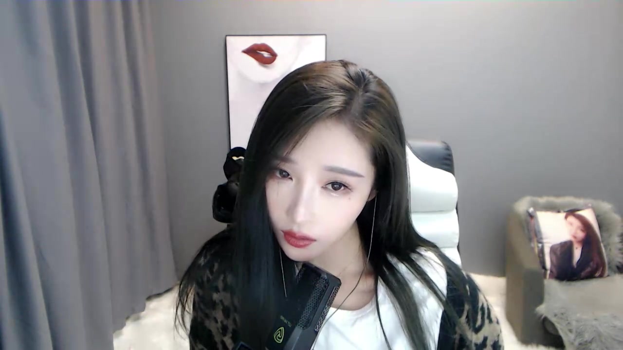 vivi小小酥 2019-02-10 23点场_哔哩哔哩_bilibili