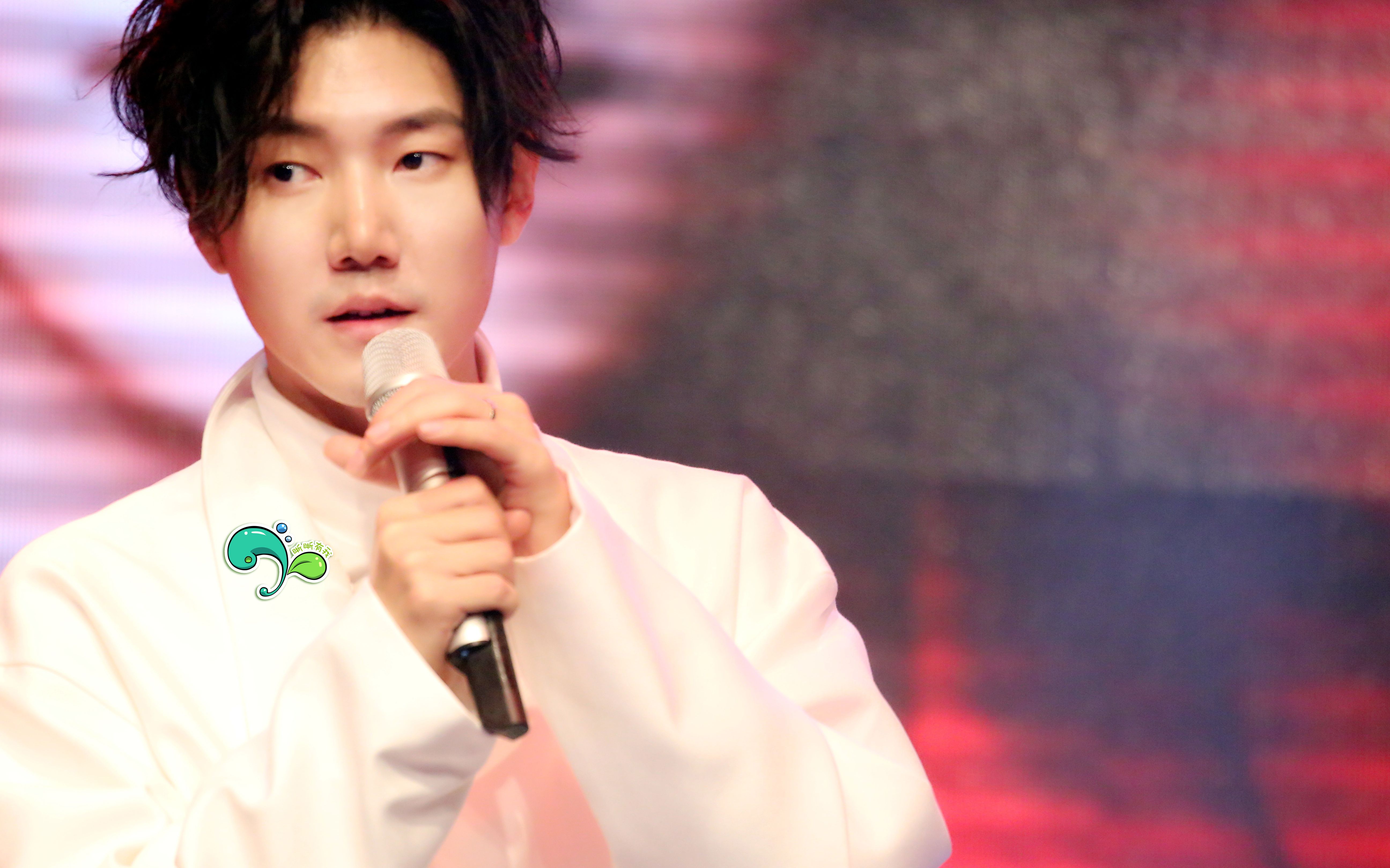 【王晰】414生日会 玛莲娜片段 请撑过前面的高糊和抖动 后面是正常的