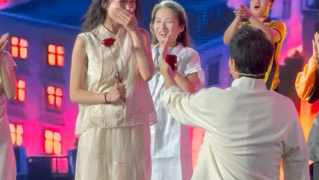 我们的节日·七夕，晚会彩排日幕后揭秘来啦！今夜19:30，共赴星河良夕～#我们的节日七夕 #宜兴 #忠贞爱情 #中国式浪漫打开七夕