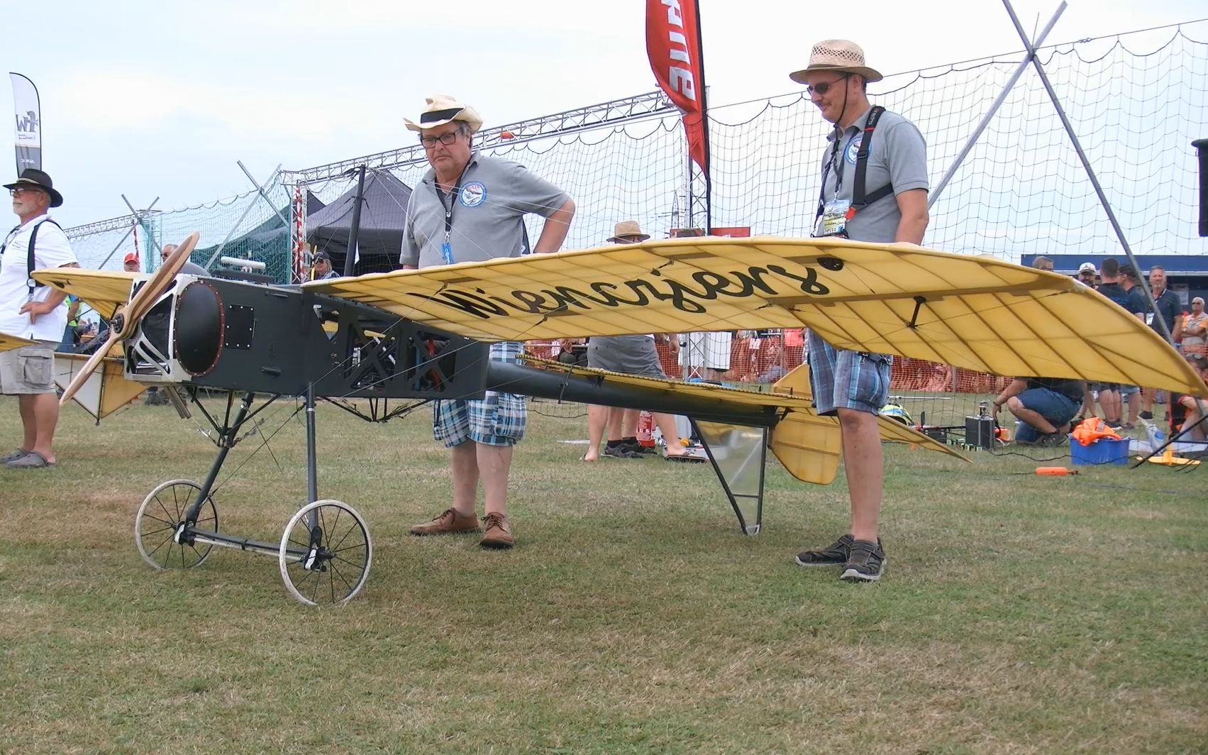 【rc航模】1911年的古董航模~ 我都不认识这个型号_哔哩哔哩_bilibili