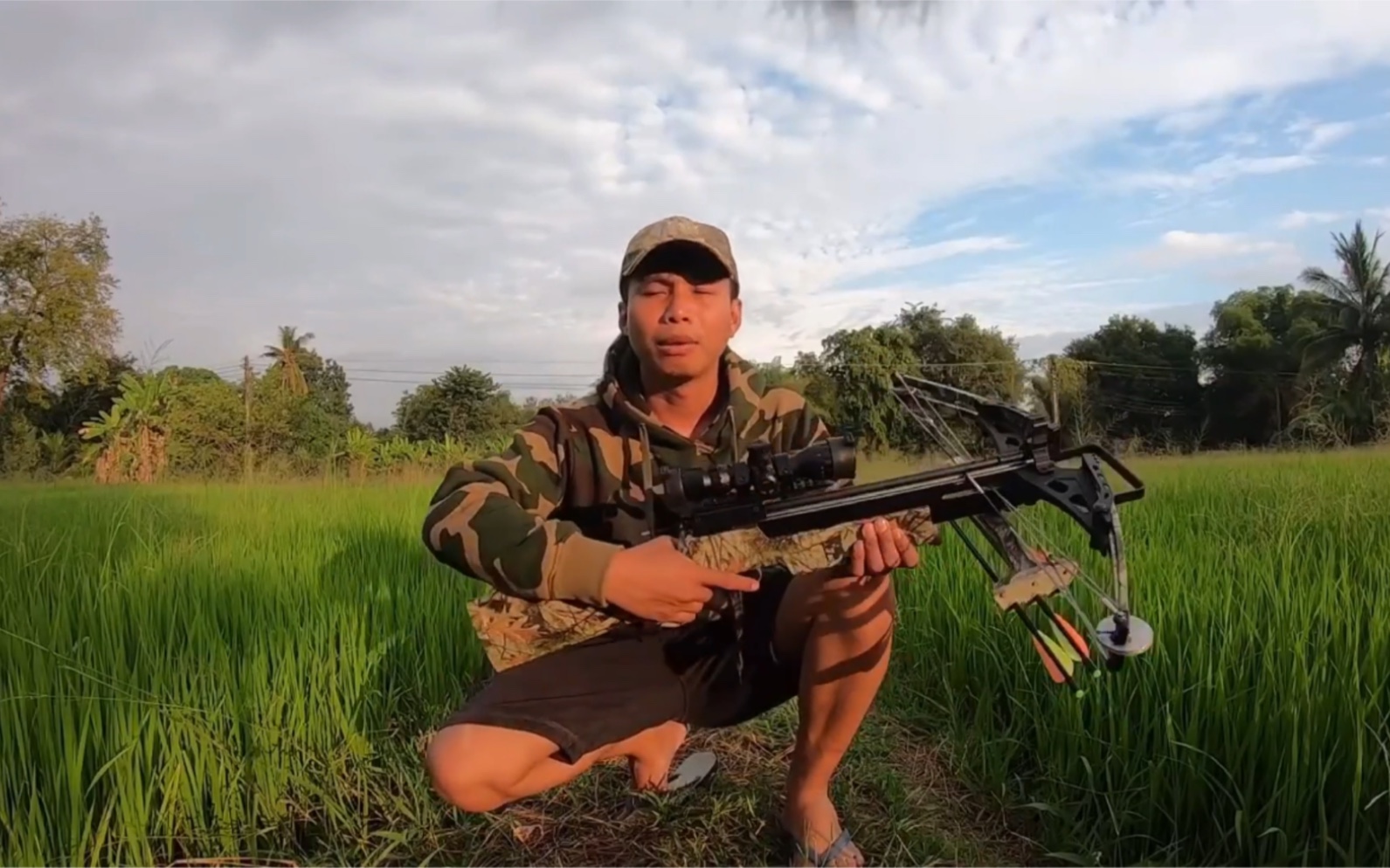 猎豹m386泰国小哥户外试玩_哔哩哔哩_bilibili