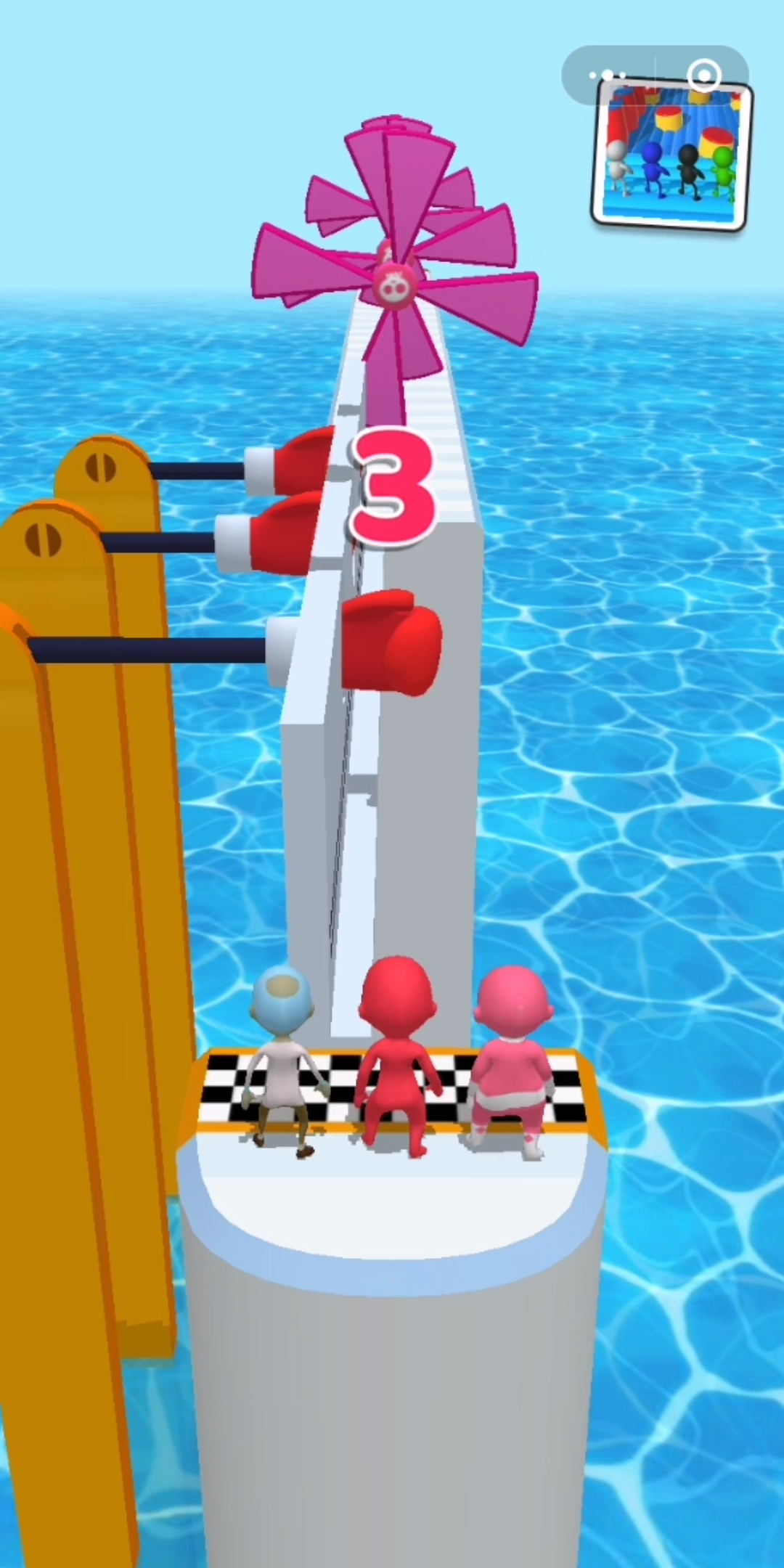 游戏知识分享-玩水上冲冲冲要有耐心,计算好冲的时机