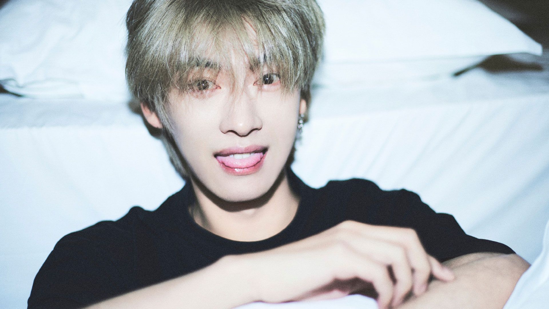 胡文煊被曝孕期出轨 ,与未成年发生关系,冷处理惹怒女友锤他