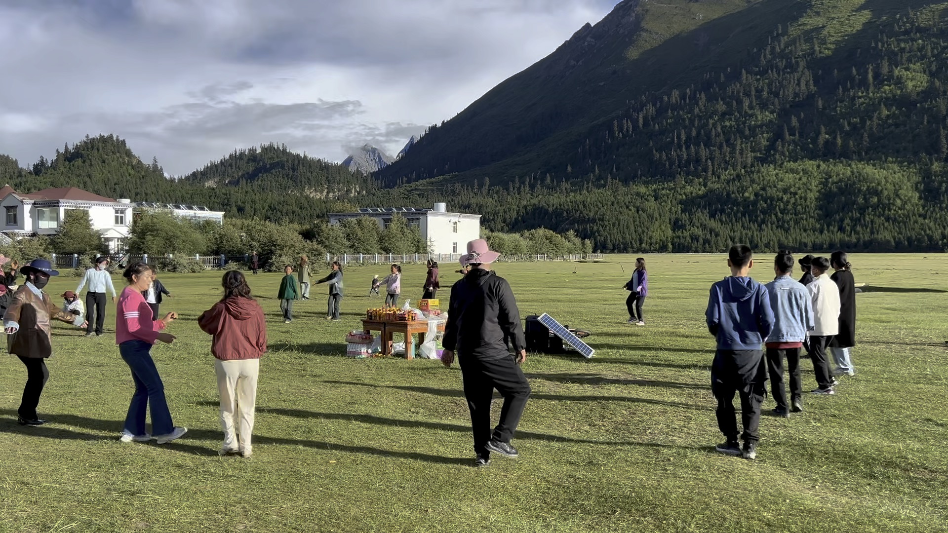 318川藏线之美全景呈现