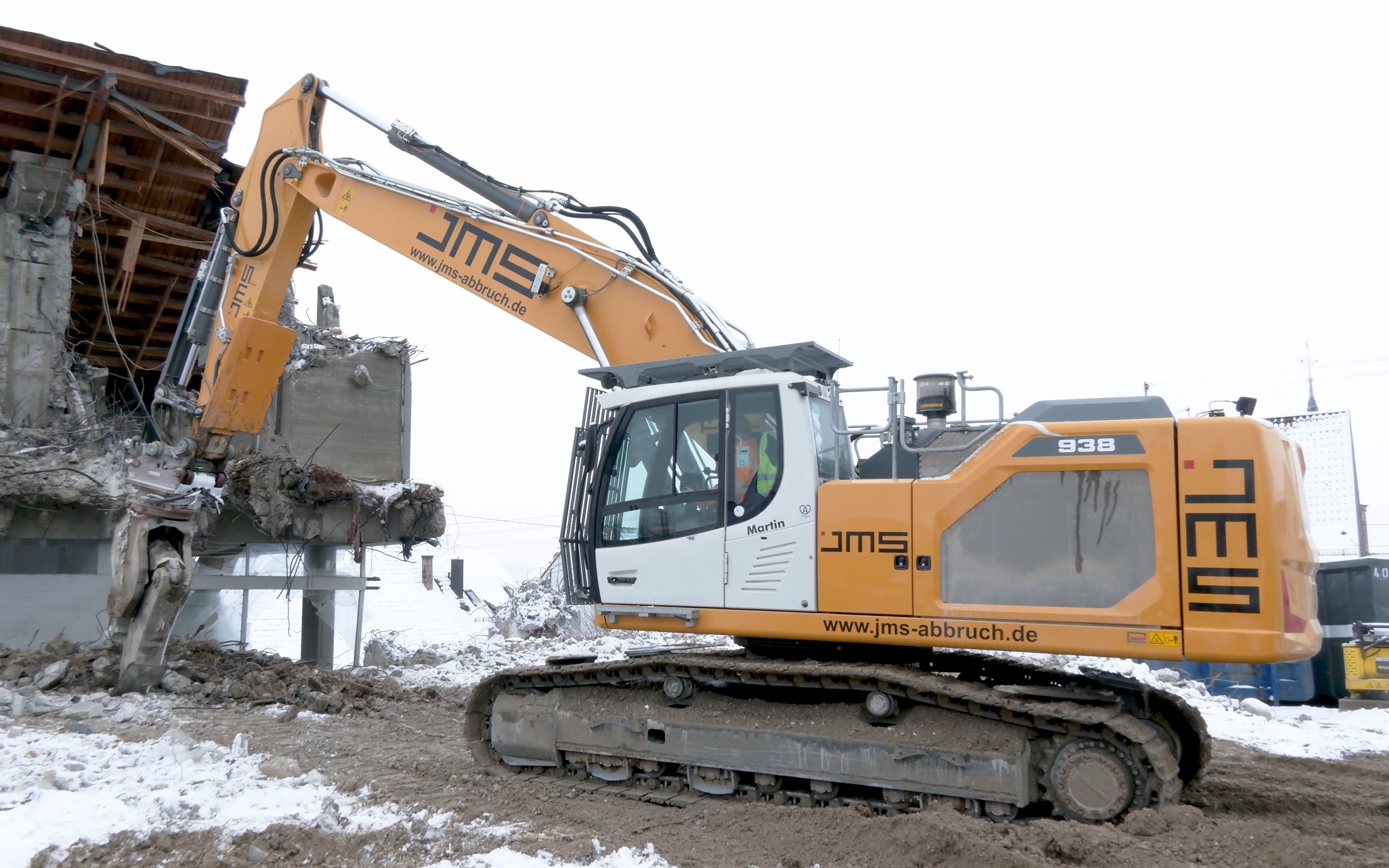 利勃海尔r938挖掘机拆除建筑4k